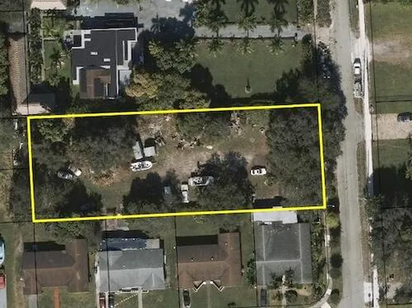 17400 NW 20th Avenue, Miami Gardens, FL 33056