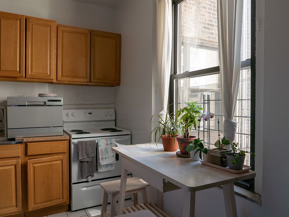 1st image of 80 Haven Ave APT 5a