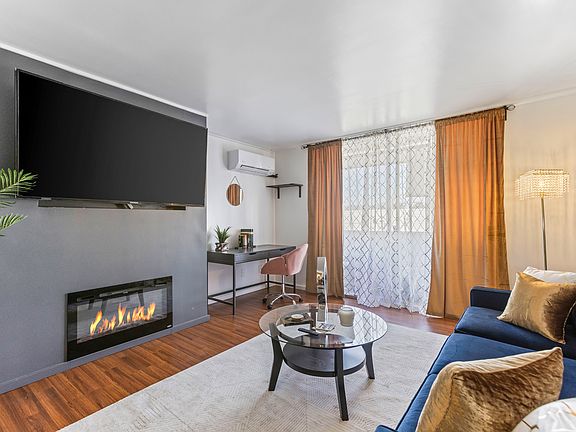 2nd image of 421 S La Fayette Park Pl APT 725