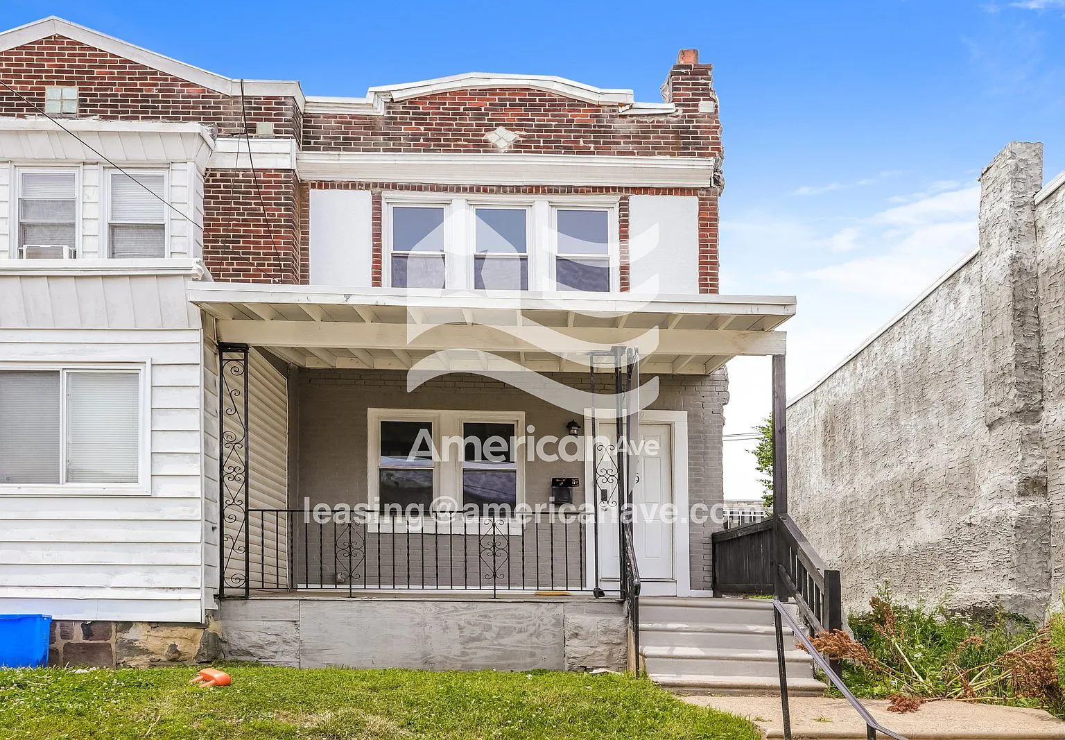 3 bed, 1.5 bath, 1242 sqft, $1,853 — Photo 1