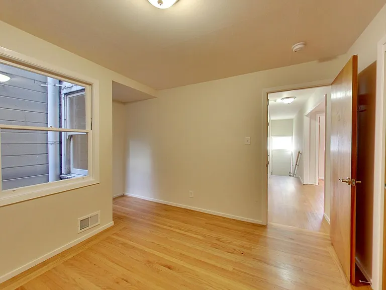 394 Union St — Photo 7