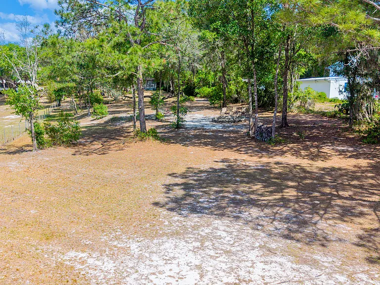E Cowpen Lake Rd — Photo 48