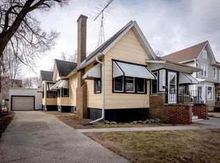 1621 61st St, Kenosha, WI 53143