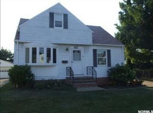 1508 Mapledale Rd, Wickliffe, OH 44092