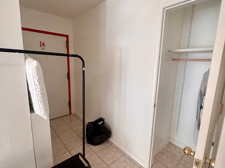 25 Orchard St #202 — Photo 4