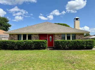 1319 Canal Ave, Nederland, TX 77627
