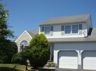 3805 Cypress Ln, Bethlehem, PA 18020
