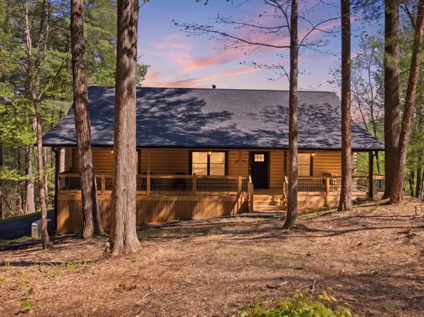 594 Shawnee Trl, Chatsworth, GA 30705