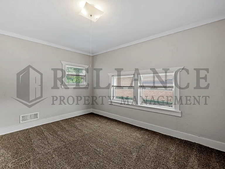 232 S Sedgwick St — Photo 19