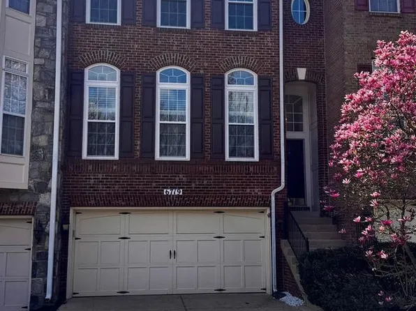 6719 Aspen Trace Ct, Annandale, VA 22003