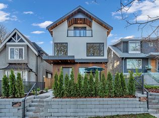 4150 W 14th Ave #1, Vancouver, BC V6R 2X5
