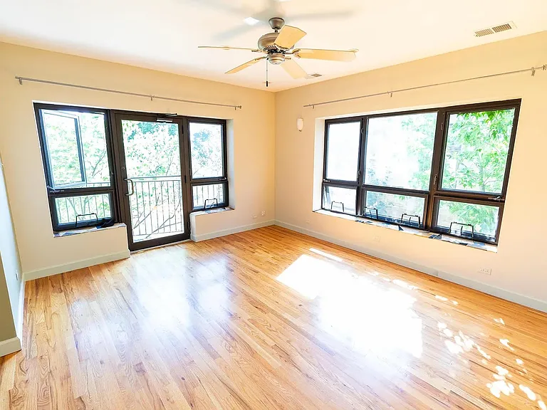 1607 Simpson St #2W — Photo 3