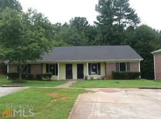 413 Charter Ct, Lawrenceville, GA 30046