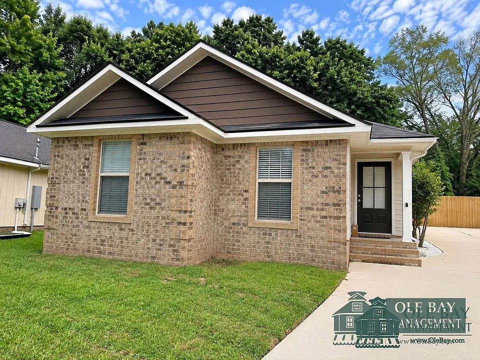 18 Breydon Ct
