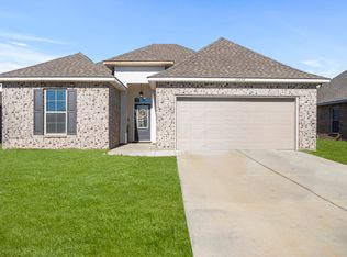 16838 Desmare St, Gulfport, MS 39503