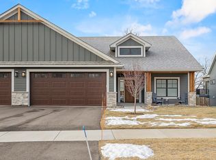 27150 Petes Hill Trl, Elko New Market, MN 55020