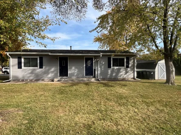 1613 30th Ave, Menominee, MI 49858