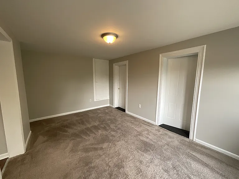 38 N Franklin St #2 — Photo 2