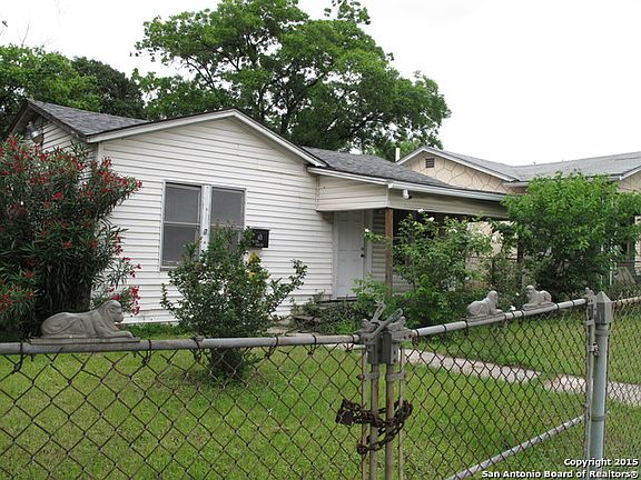 2nd image of 411 King Roger St