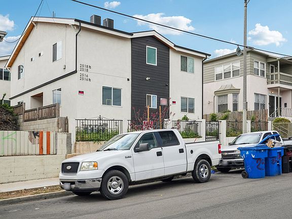 3rd image of 2516 Malabar St #2518