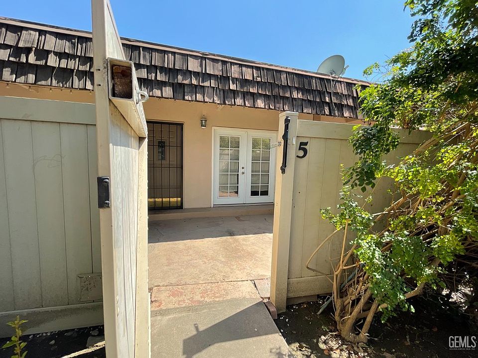 3800 Stockdale Hwy APT 5, Bakersfield, CA 93309 | Zillow