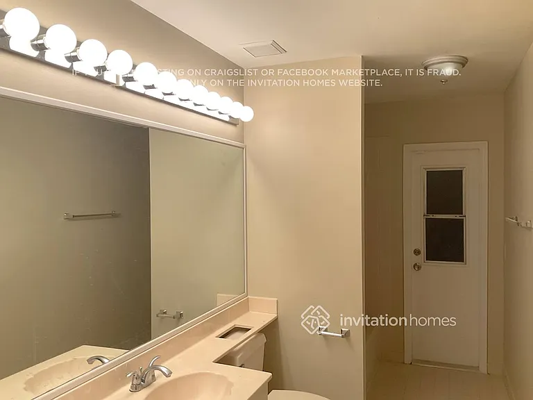 510 NW 197th Ave — Photo 15