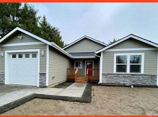 321 N Wynoochee Dr SW, Ocean Shores, WA 98569