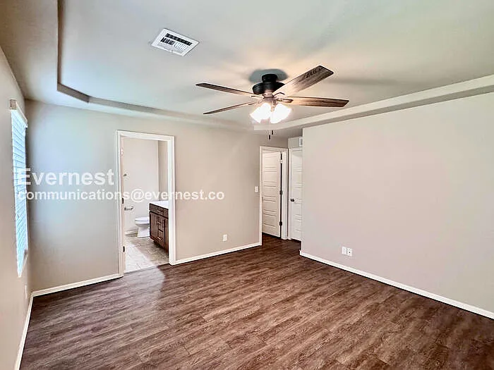 10443 S James St — Photo 12