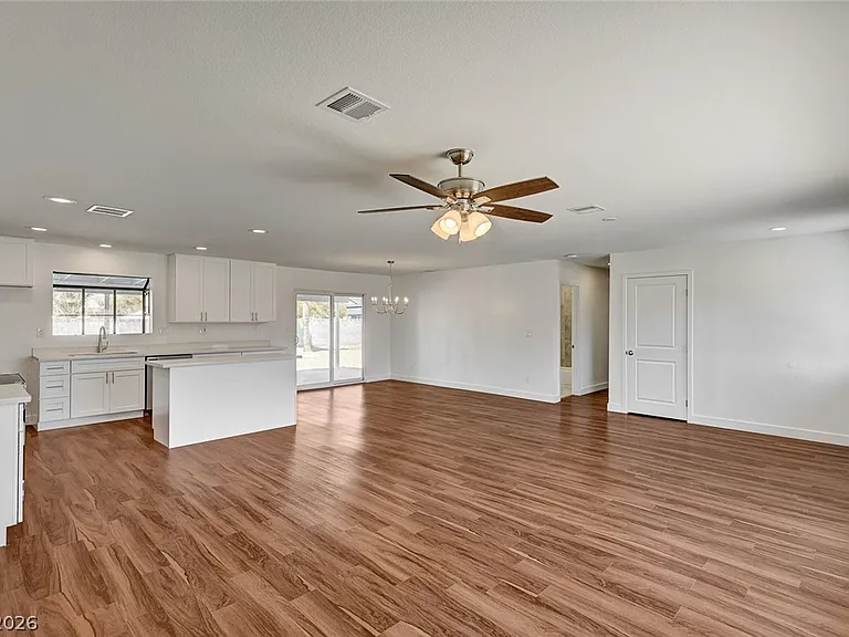 1580 Quarter Horse Dr — Photo 4