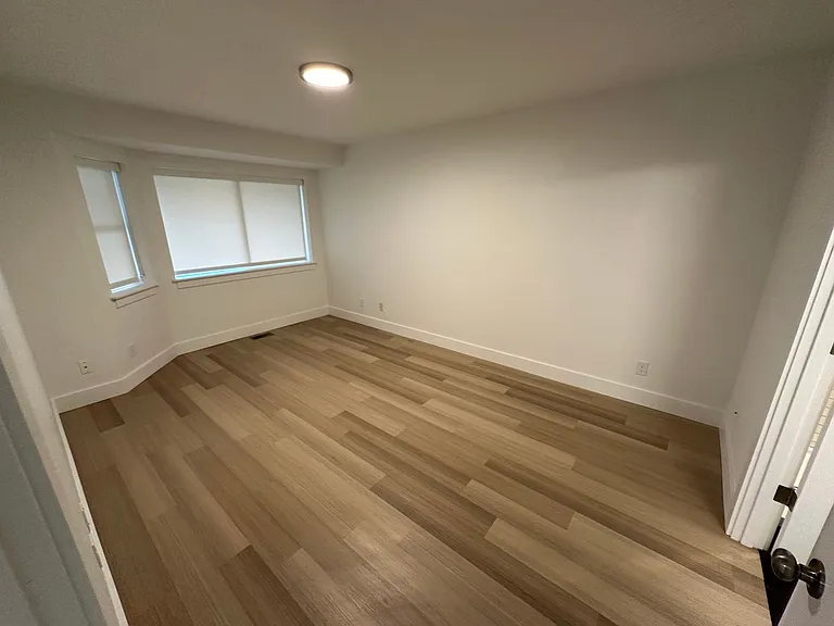 Sunray Terrace Senior Apartments — Photo 9