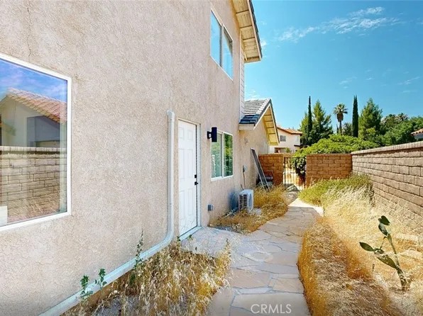 5637 Redwood Ave, Palmdale, CA