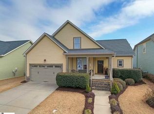 110 Lawndale Dr, Greer, SC 29651