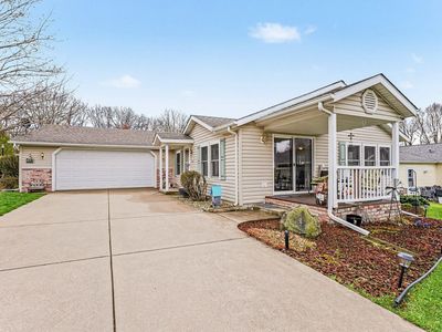 5320 Pine Arbor Rdg, Kalamazoo, MI, 49004