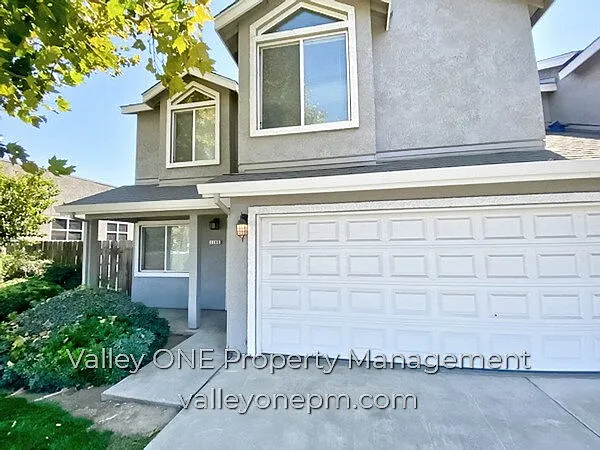 1180 E Monte Vista Ave — Photo 5