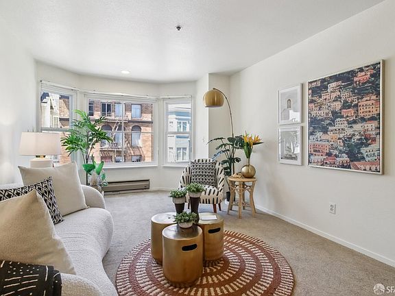 5th image of 1945 Washington St APT 412