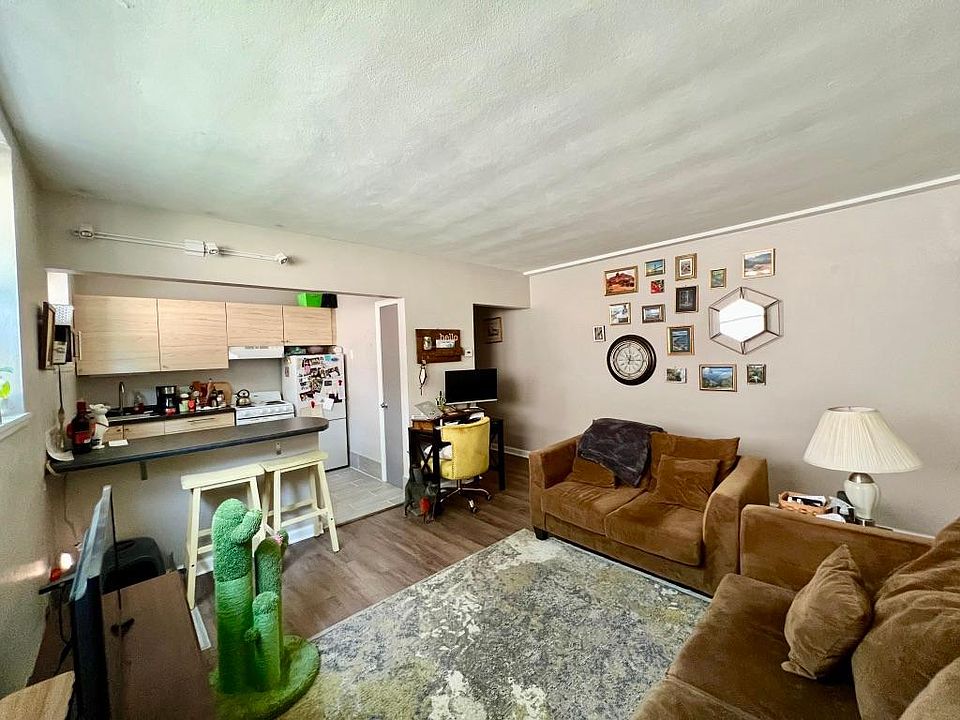 1st image of 150 Urban Pl APT 7
