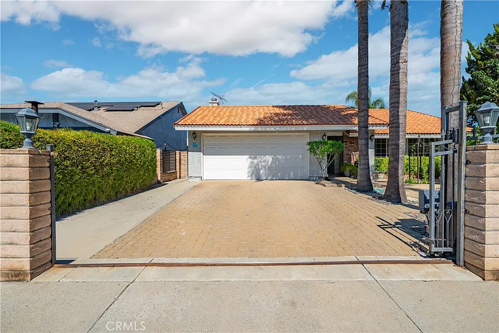 3 bed, 1551 sqft, $5,000 — Photo 4