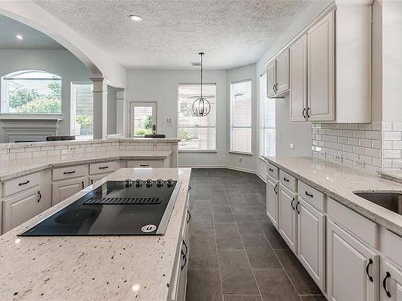 4th image of 1803 Brightlake Way