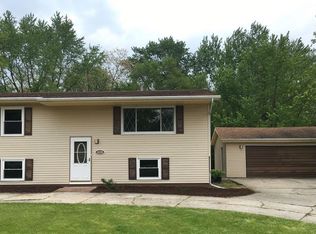 3120 W 75th Pl, Merrillville, IN 46410