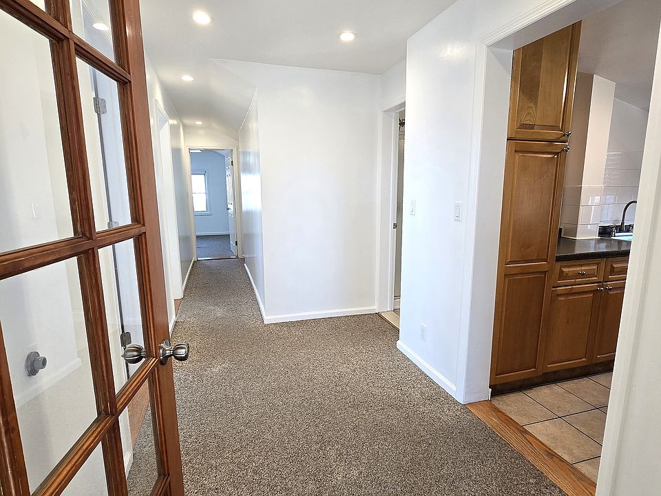 1st image of 9800 164th Ave Floor 2