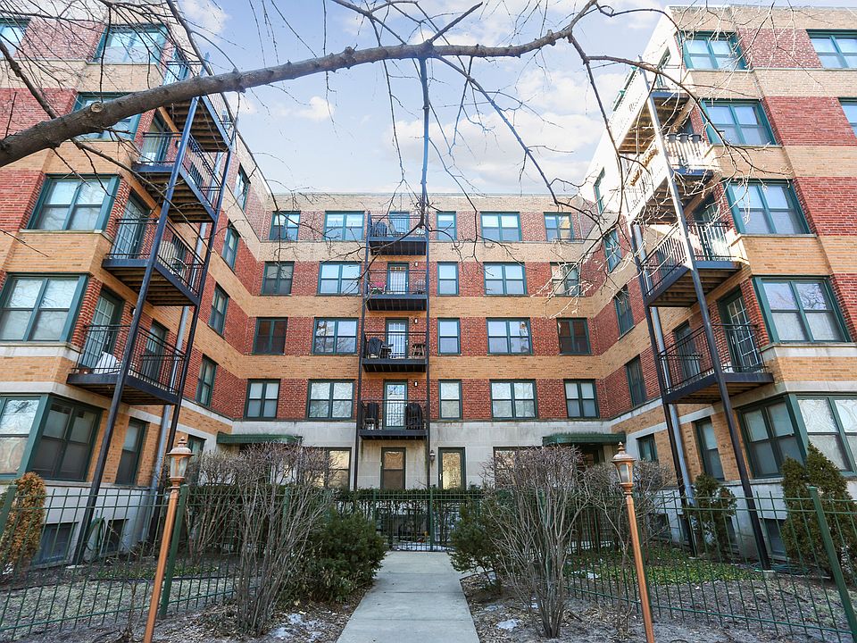1st image of 2555 W Catalpa Ave APT 5B