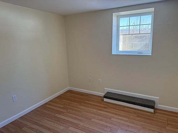 5th image of 276 Fremont Rd