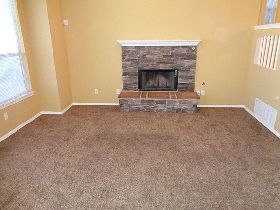 3rd image of 11712 Mesquite Lake Ln