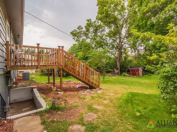 2nd image of 2218 Cedar Acres Dr #B
