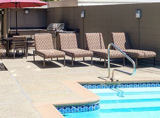 1415 Floribunda Ave #302, Burlingame, CA 94010