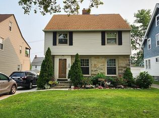 3513 Bainbridge Rd, Cleveland Heights, OH 44118
