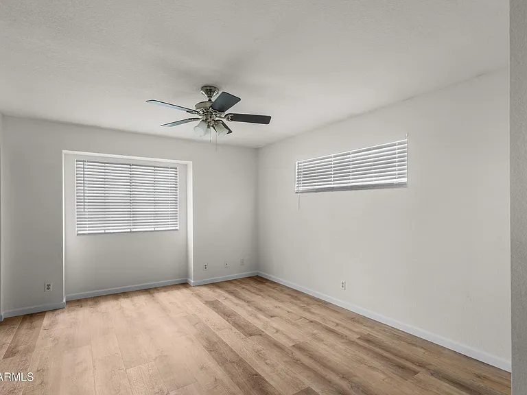 1143 N Ironwood Ct — Photo 14