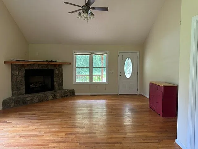 337 Burgess Rd — Photo 7
