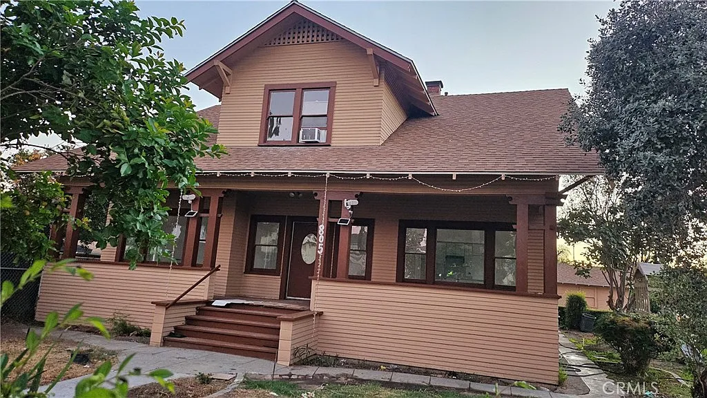 3 bed, 2000 sqft, $3,900 — Photo 1