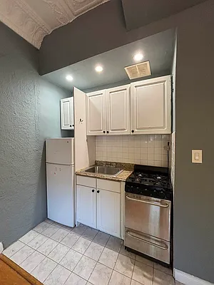 Rented by Voro NYC | media 13